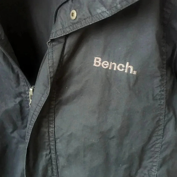 Women's Bench Light Weight Jacket - great condition size Medium - Picture 2 of 10